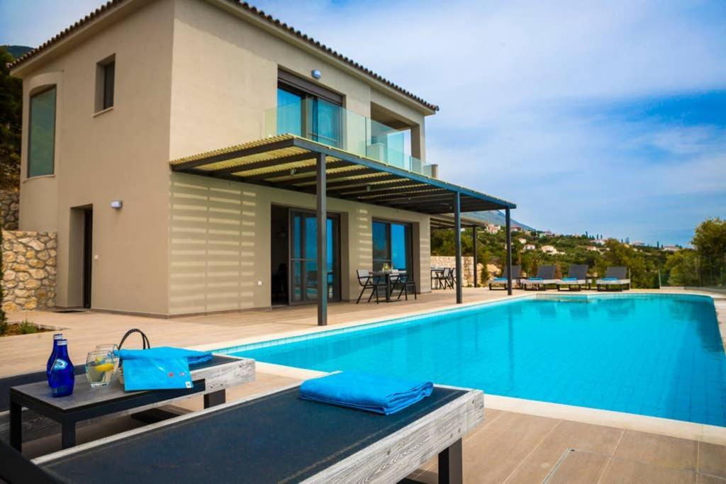 New Villa Blue With Private Pool At Trapezaki Livathos  Kültér fotó