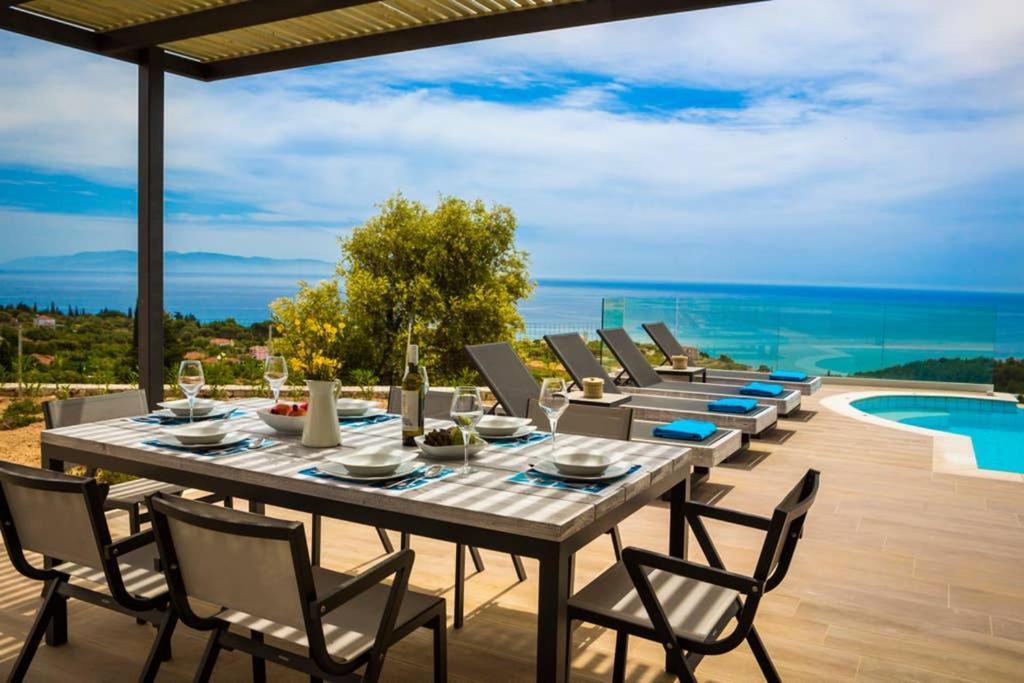New Villa Blue With Private Pool At Trapezaki Livathos  Kültér fotó